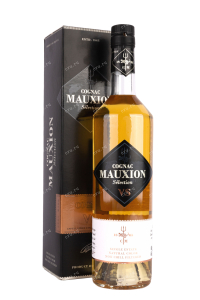 Коньяк Mauxion Selection VS gift box   0.7 л