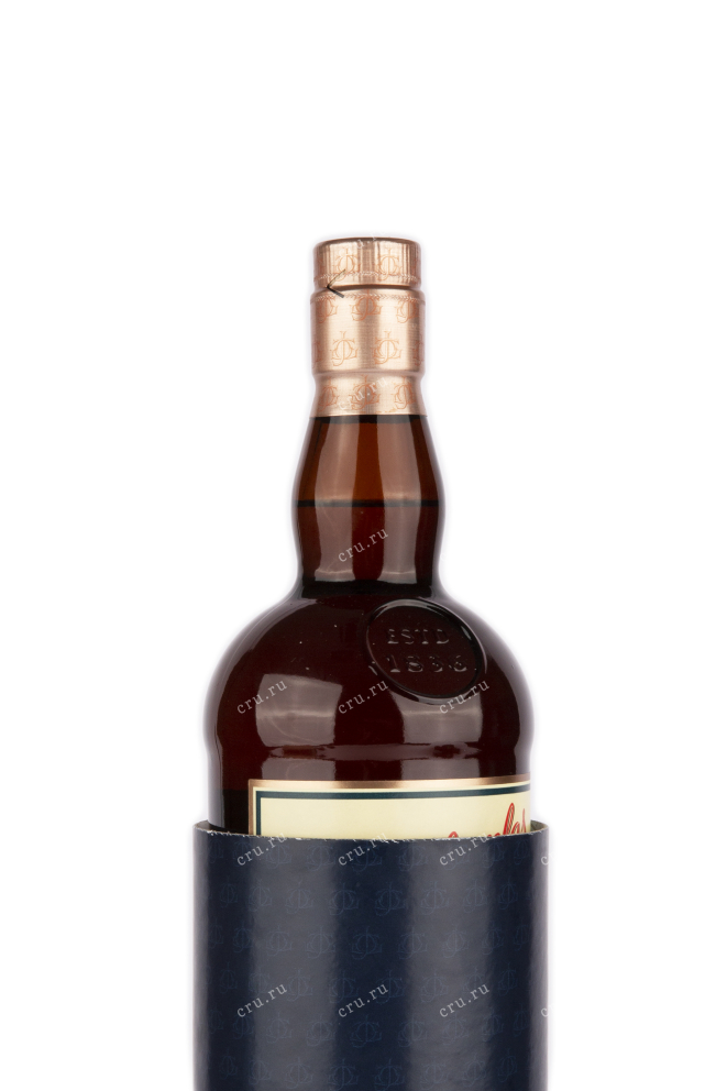 Бутылка виски Гленфарклас 25 лет 0.7 в подарочной коробке
