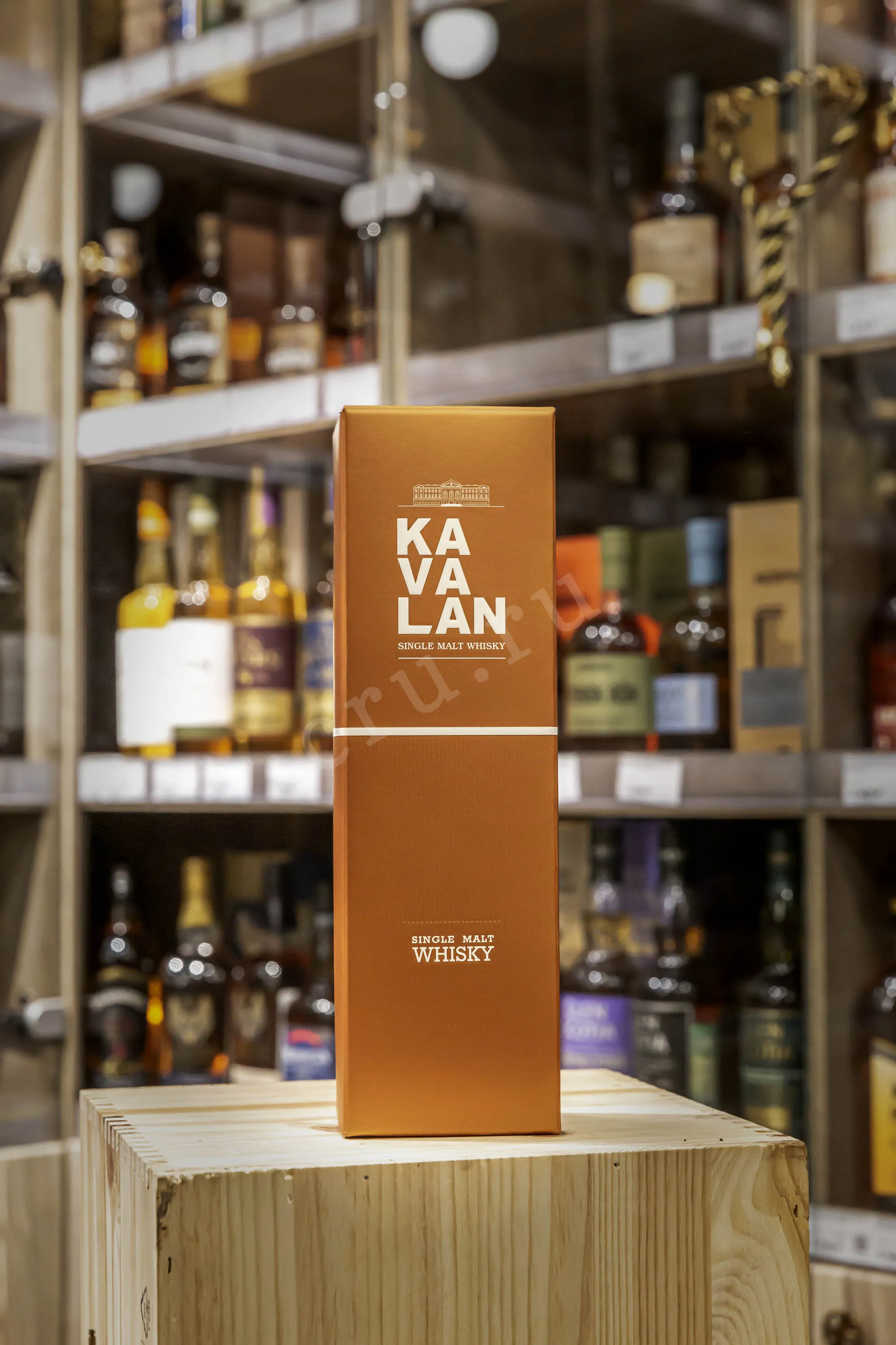 YAVANLAN ウイスキー 木製ボックスのみ Kavalan Classic in gift box 0.5 л купить - Тайваньский виски