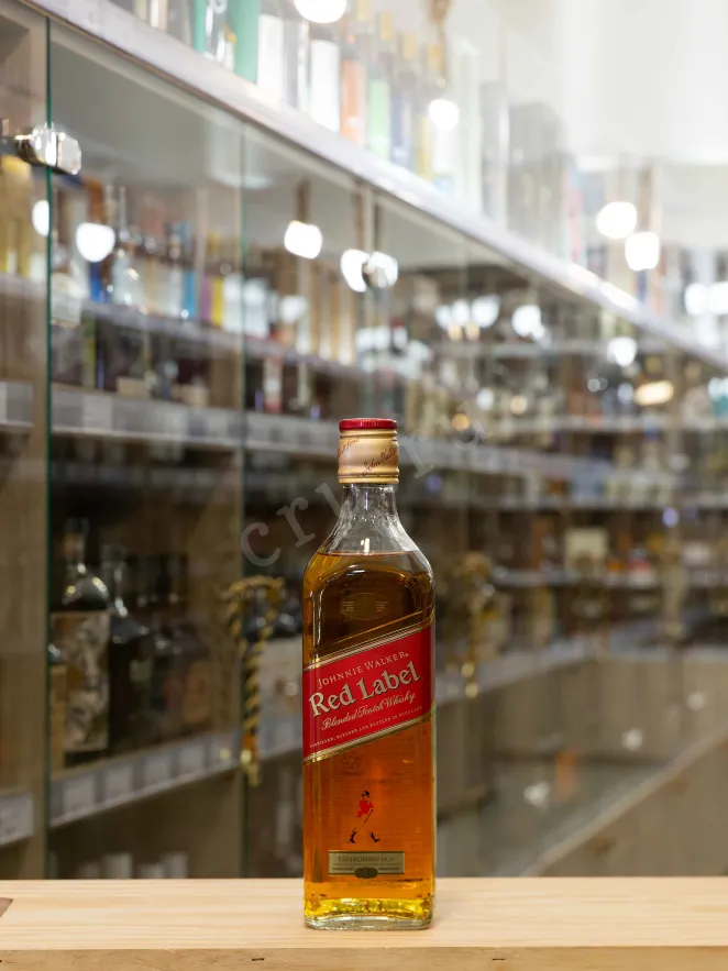 В магазине Крю Профи Johnnie Walker Red Label 0.5 л