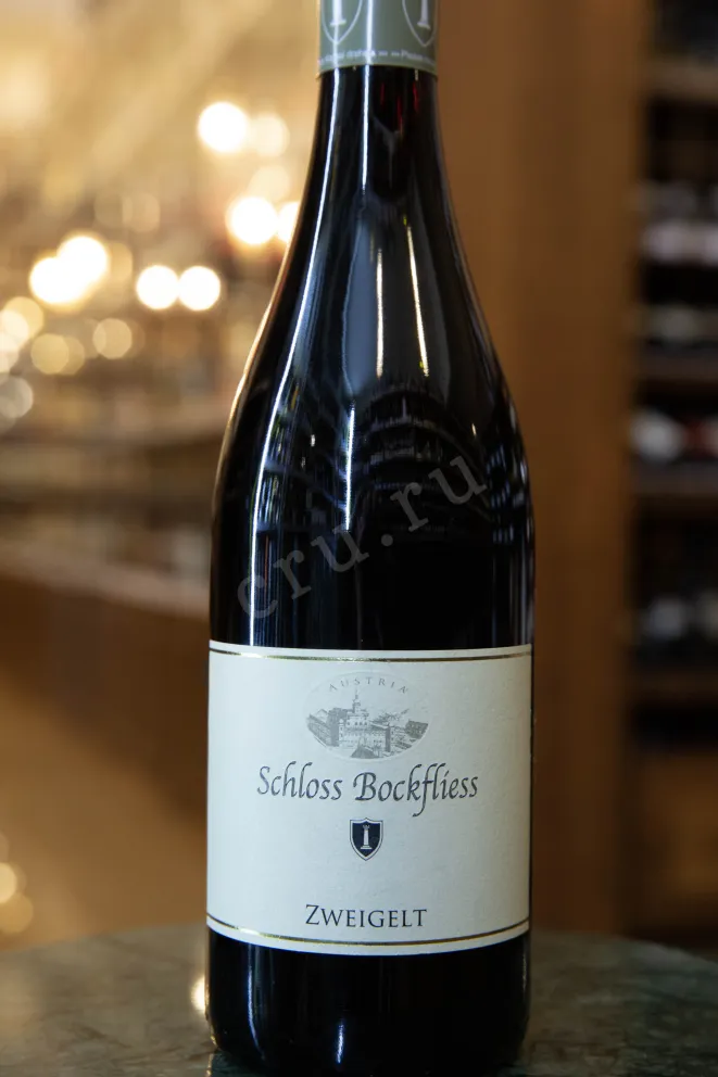 В магазине Крю Профи Schloss Bockfliess Zweigelt 2020 0.75 л
