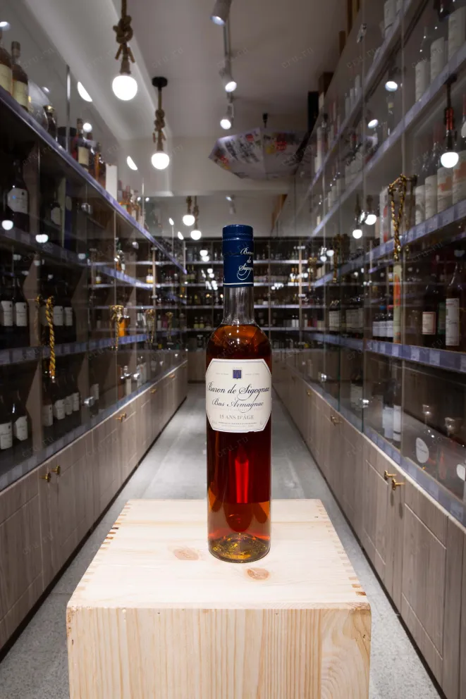 В магазине Крю Профи Baron de Sigognac 15 ans d'age 0.5 л