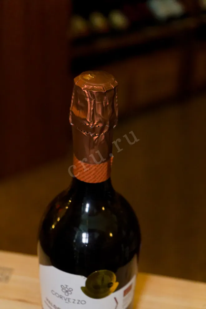 Пробка Corvezzo Prosecco Valdobbiadene Superiore DOCG Brut 2024 0.75 л