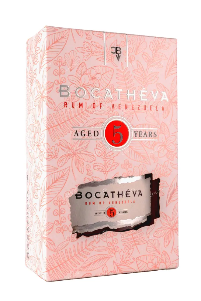 Подарочная коробка Bocatheva 5 years old in gift box 0.7 л