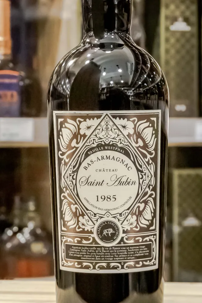 В магазине Крю Профи Saint Aubin Bas-Armagnac in tube 1985 0.7 л