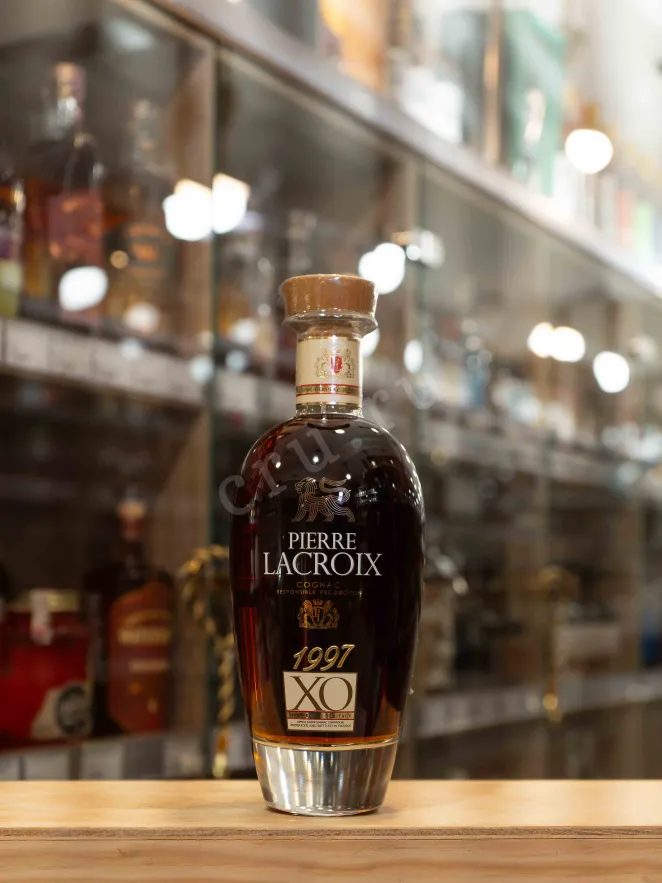 В магазине Крю Профи Pierre Lacroix XO AOC in gift box 0.7 л