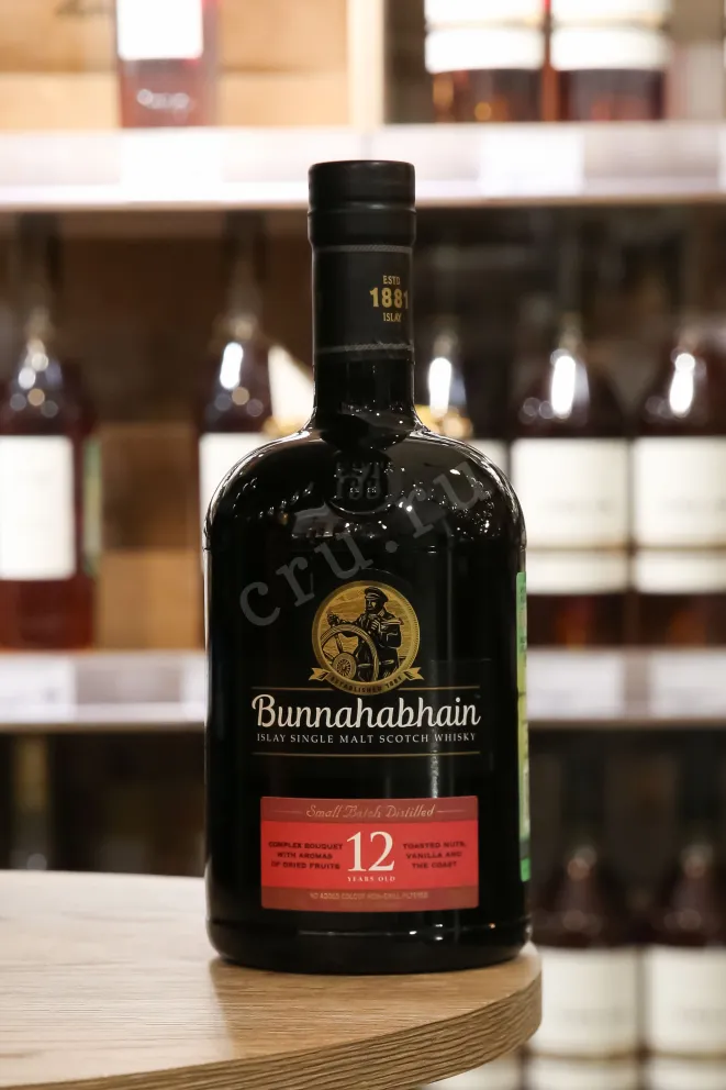 В магазине Крю Профи Bunnahabhain 12 years in a tube 0.7 л