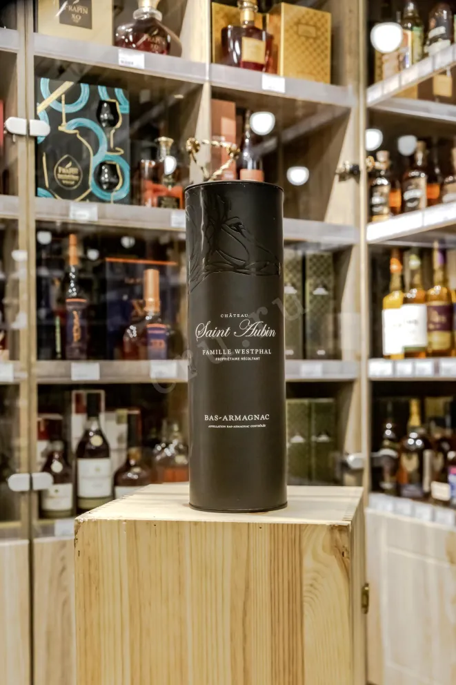 В магазине Крю Профи Saint Aubin Bas-Armagnac in tube 1985 0.7 л