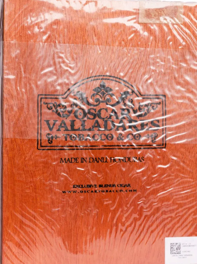 Контрэтикетка Oscar Valladares Leaf Toro