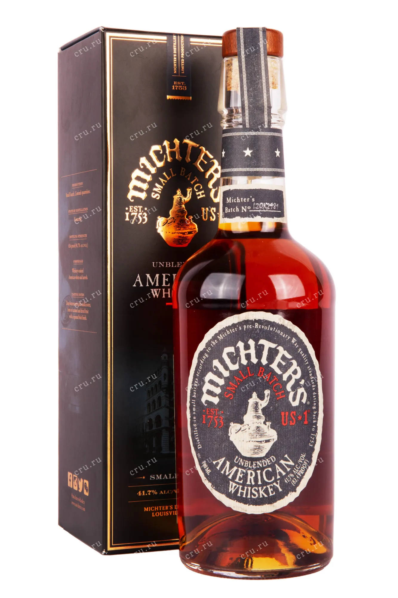 Фото — Виски Michter's US 1 Unblnded American with gift box  0.7 л