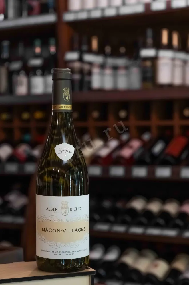 В магазине Крю Профи Albert Bichot Macon-Villages 2024 0.75 л