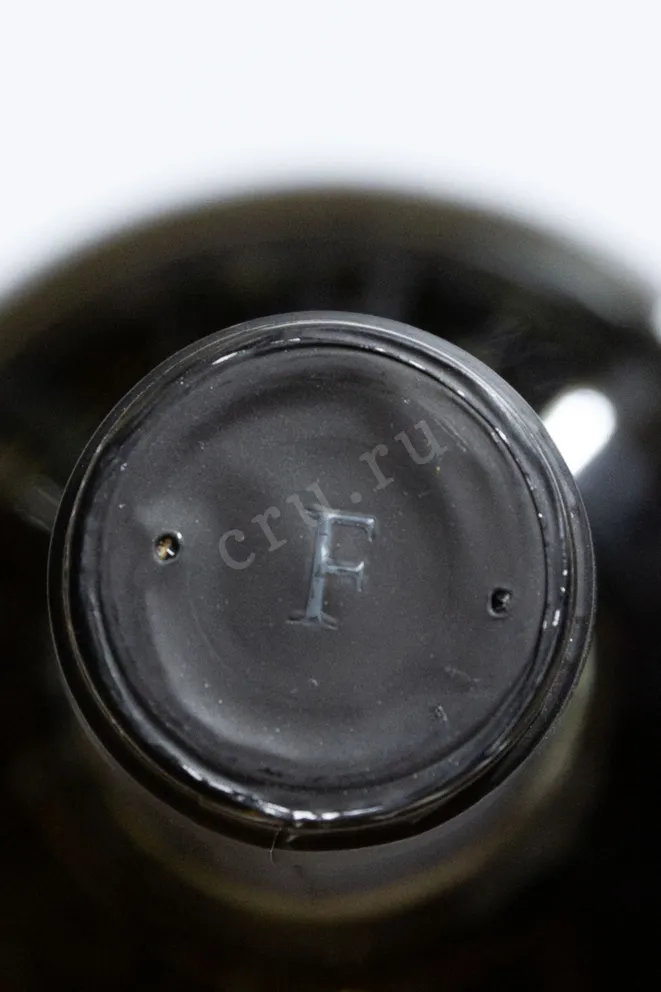 Пробка Fonzone Fiano di Avellino 2020 0.75 л