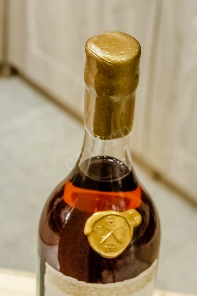 Пробка Monluc 1977 0.7 л