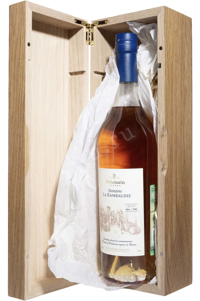 В деревянной коробке Delamain Domaine La Rambaudie Grand Champagne In wooden box 2014 0.7 л