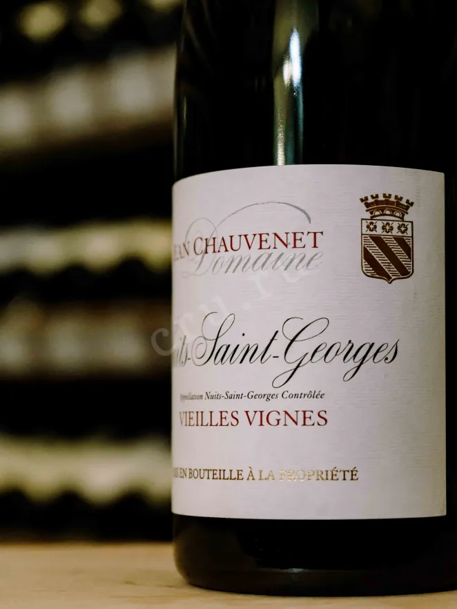 В магазине Крю Профи Domaine Jean Chauvenet Nuits-Saint-Georges Vieilles Vignes 2021 0.75 л