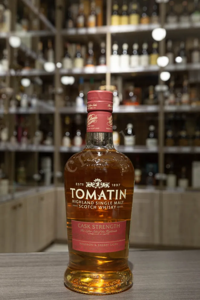 В магазине Крю Профи Tomatin Cask Strength in gift box 0.7 л