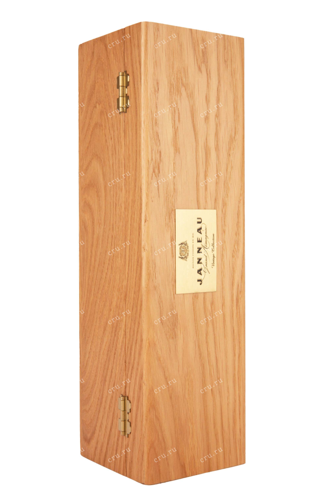 Деревянная коробка Janneau 1991 0.7 л