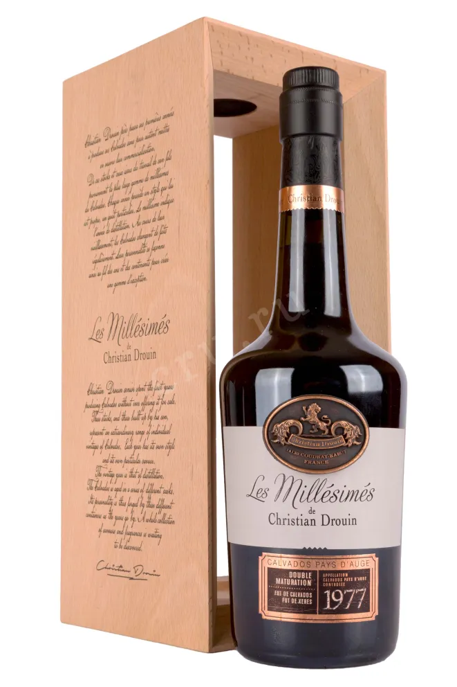 Кальвадос Christian Drouin Calvados Pays dAuge wooden box 1977  0.7 л
