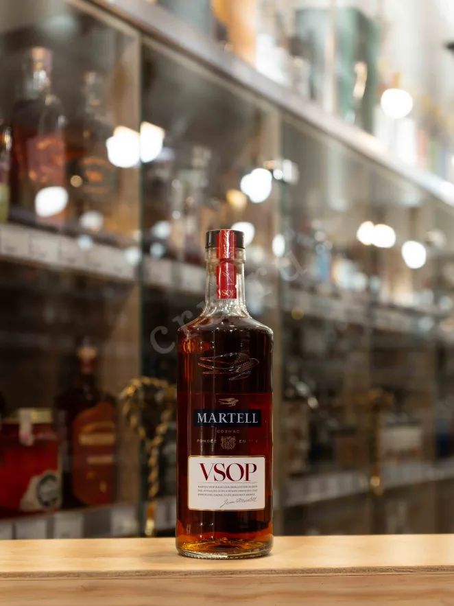 В магазине Крю Профи Martell VSOP 0.5 л