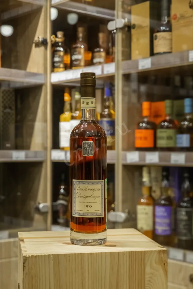 В магазине Крю Профи Dartigalongue Bas Armagnac 1978 wooden box 1978 0.5 л
