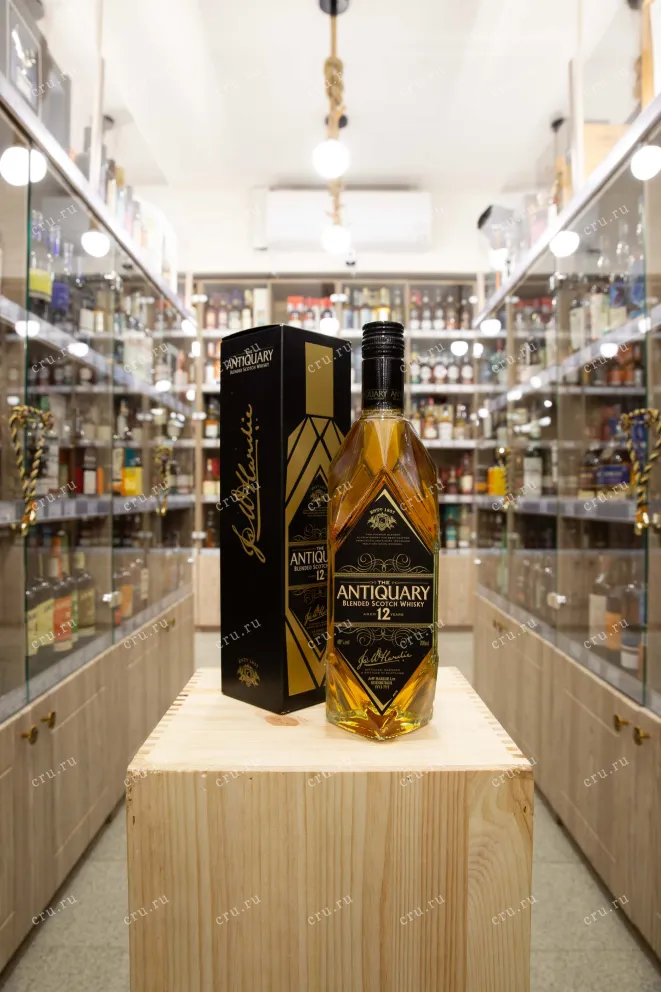 В магазине Крю Профи Antiquary Superior Deluxe 12 years in gift box 0.7 л
