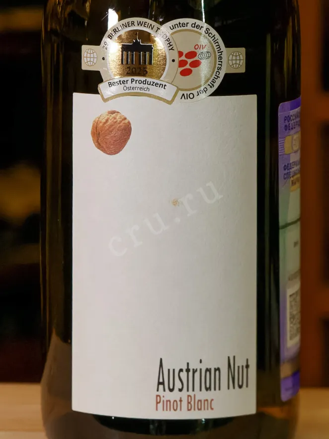 В магазине Крю Профи Weingut R&A Pfaffl Austrian Nut 2024 0.75 л