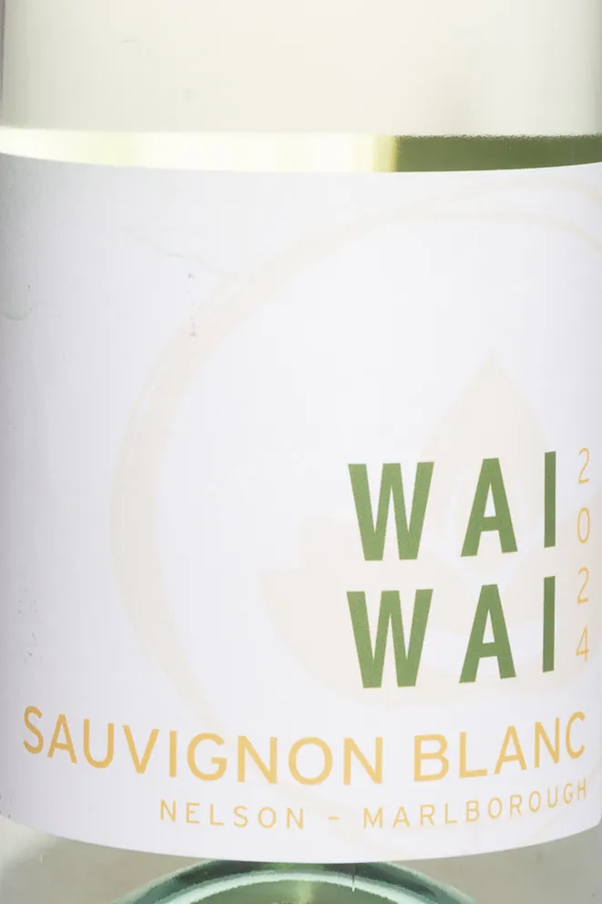 Этикетка Wai Wai Sauvignon Blanc 2024 0.75 л