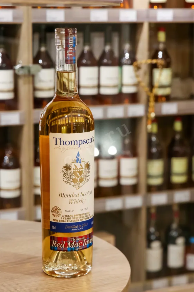В магазине Крю Профи Thompsons Blended Scotch gift box 0.7 л