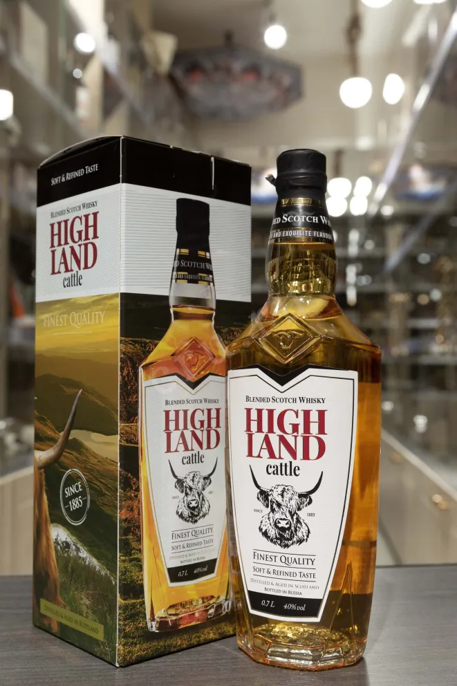 В магазине Крю Профи Highland Cattle 3 years gift box 0.7 л