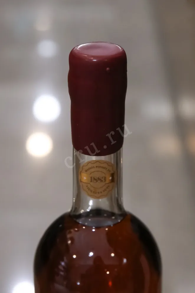 Пробка Jean Cave Vieil in gift box 1986 0.7 л