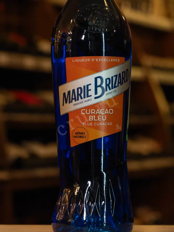 В магазине Крю Профи Marie Brizard Curacao Blue 0.7 л