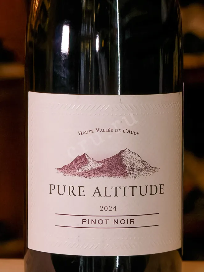 В магазине Крю Профи Pure Altitude Pinot Noir IGP 2024 0.75 л