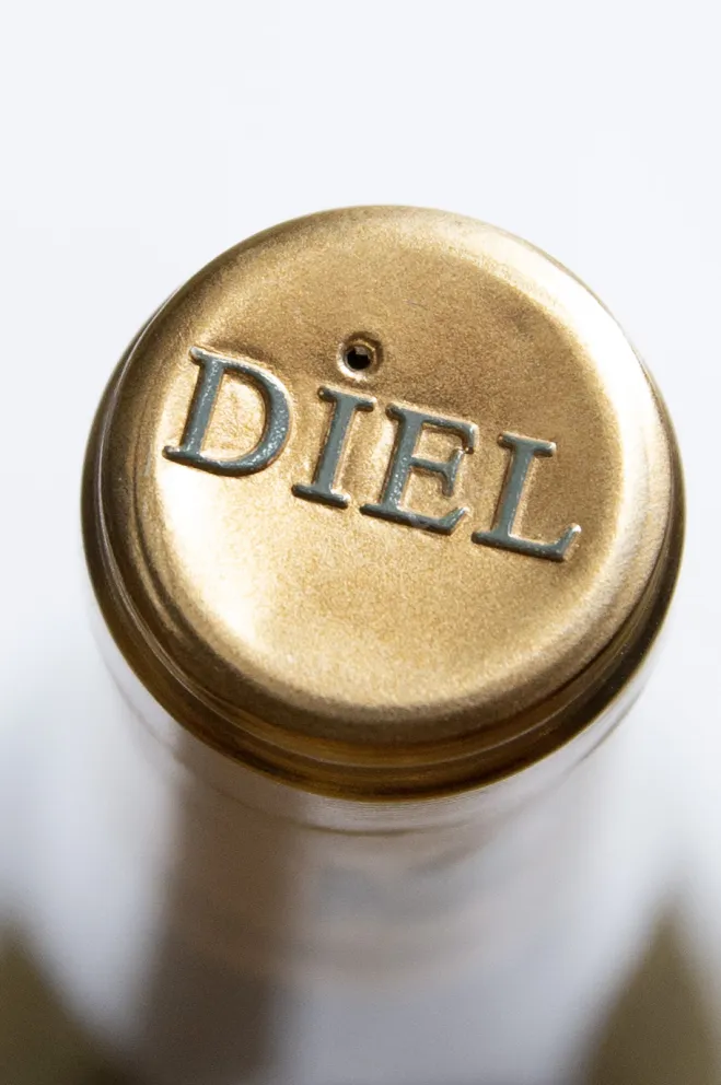 Пробка Diel Eierfels Dorsheim Riesling 2017 0.75 л