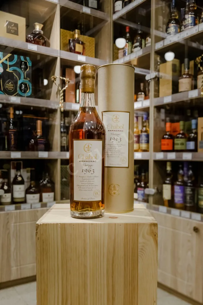 В магазине Крю Профи Chabot 1963 0.7 л