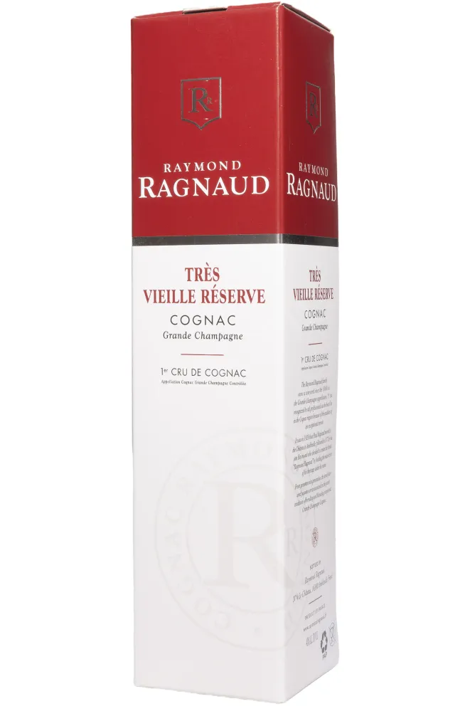 Подарочная коробка Raymond Ragnaud Tres Vielle Reserve Grand Champagne 1er Cru De Cognac in gift box 0.5 л
