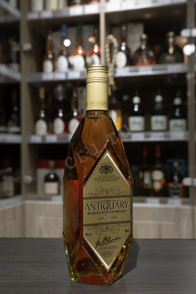 В магазине Крю Профи Antiquary 21 years in gift box 0.7 л