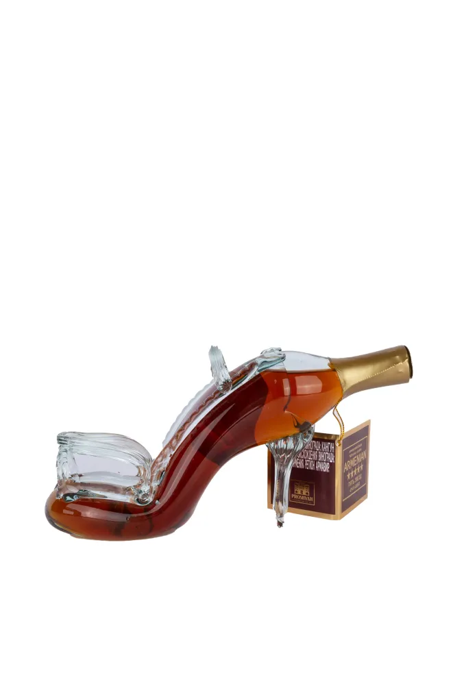 Бутылка Shoe 5 years old gift box