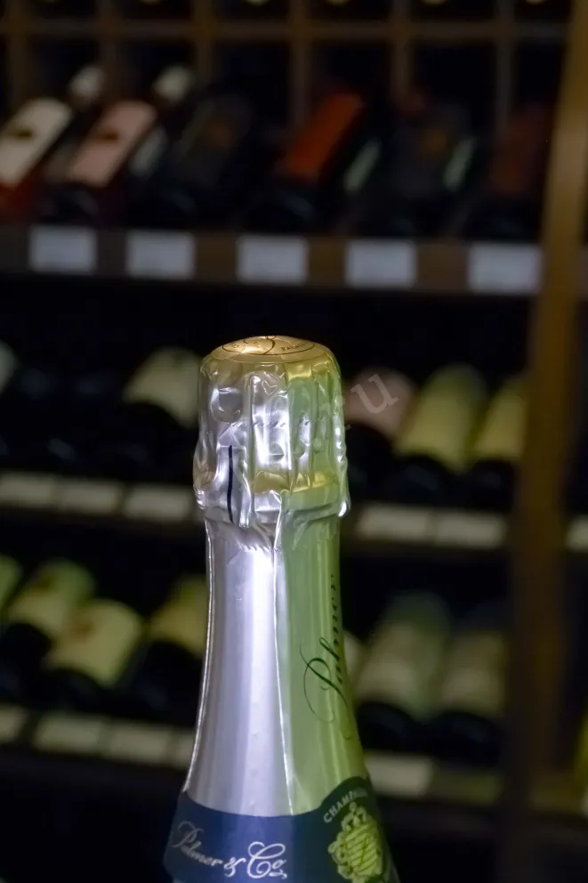 Пробка Champagne Palmer & Co Brut Réserve 2018 0.375 л