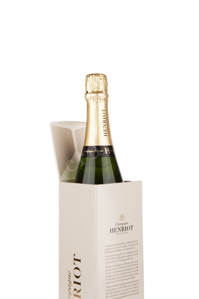 Подарочная коробка игристого вина Henriot Brut Souverain gift box 0.75 л