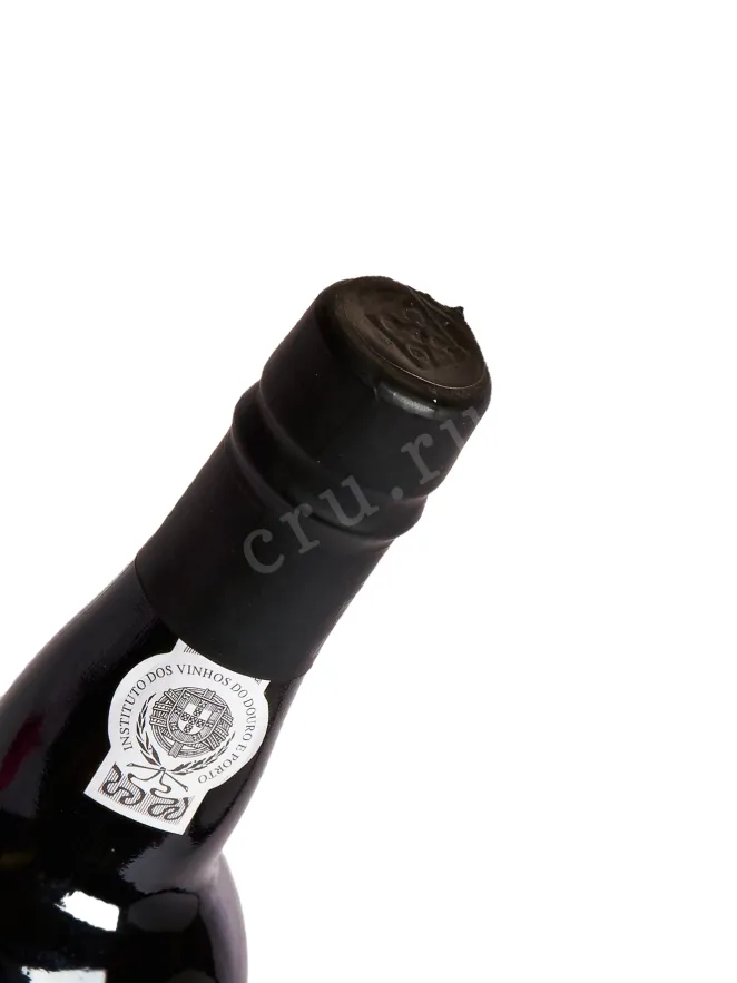Пробка Churchills Crusted Port 2010 0.75 л