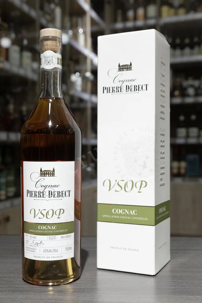 В магазине Крю Профи Pierre Debect VSOP in gift box 2018 0.7 л
