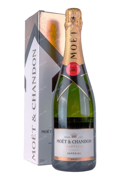 Шампанское Moet & Chandon Imperial Brut gift box 2020 0.75 л