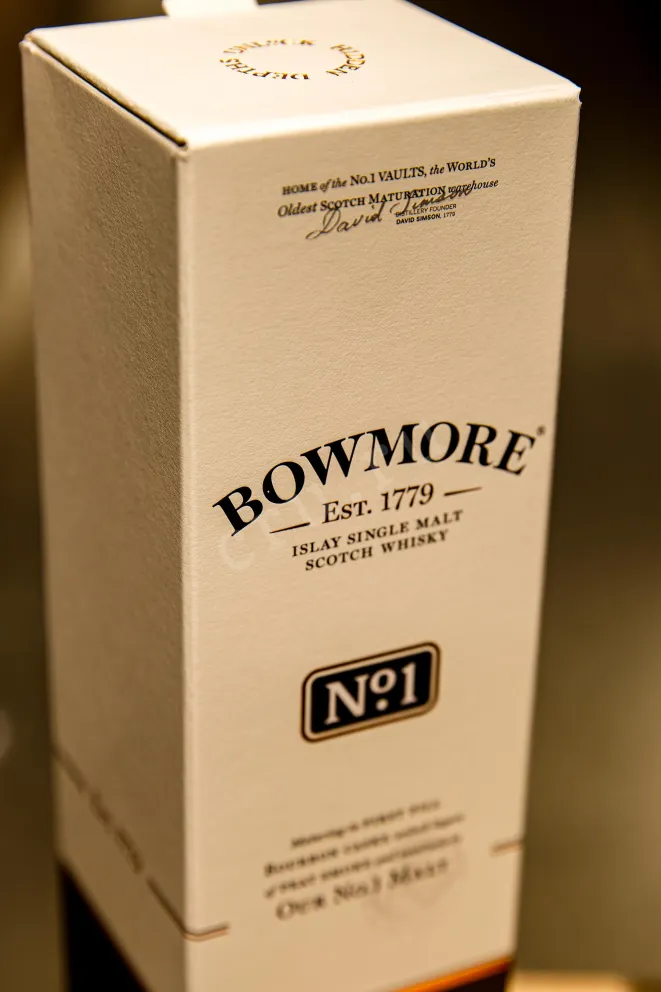 В магазине Крю Профи Bowmore No.1 gift box 0.7 л