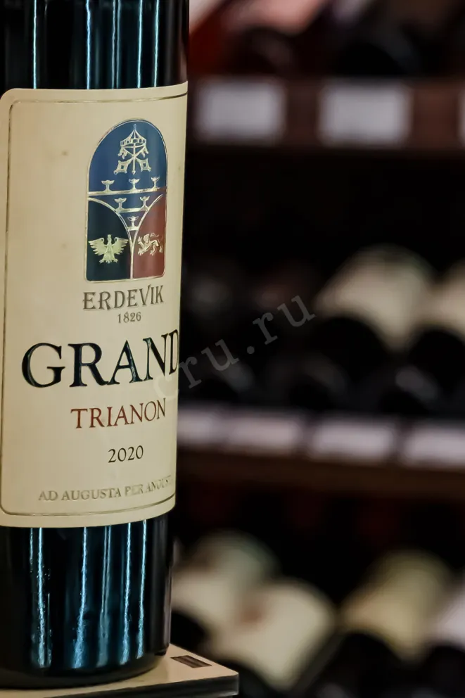 В магазине Крю Профи Erdevik Grand Trianon 2020 0.75 л