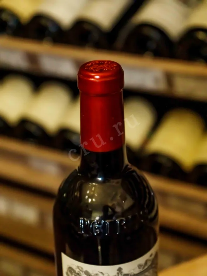 Пробка Petrus Pomerol AOC 2021 0.75 л