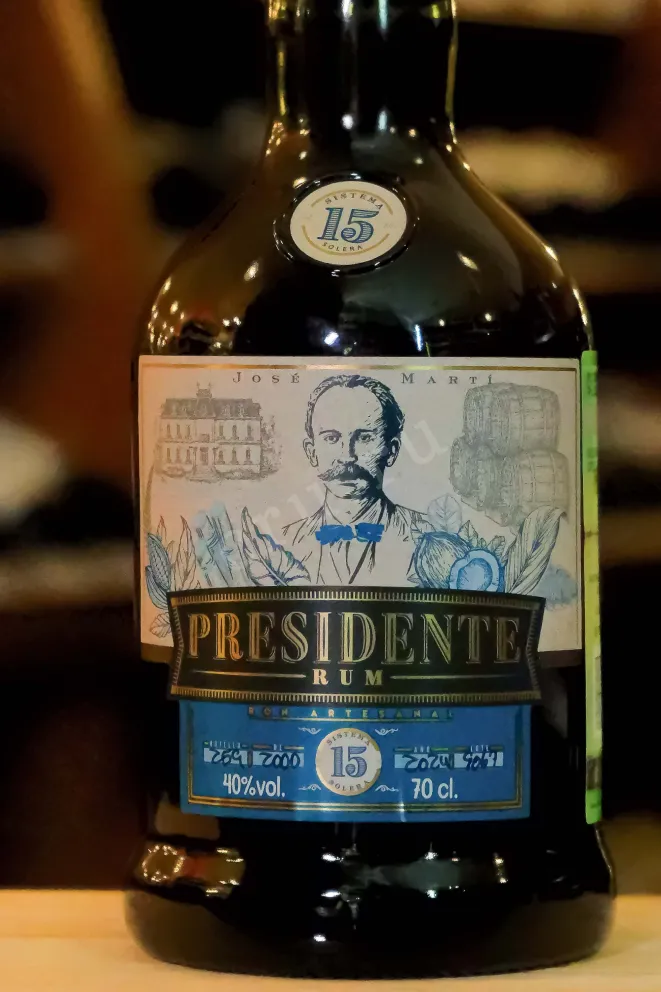 В магазине Крю Профи Oliver Presidente Marti 15 years gift box 0.7 л