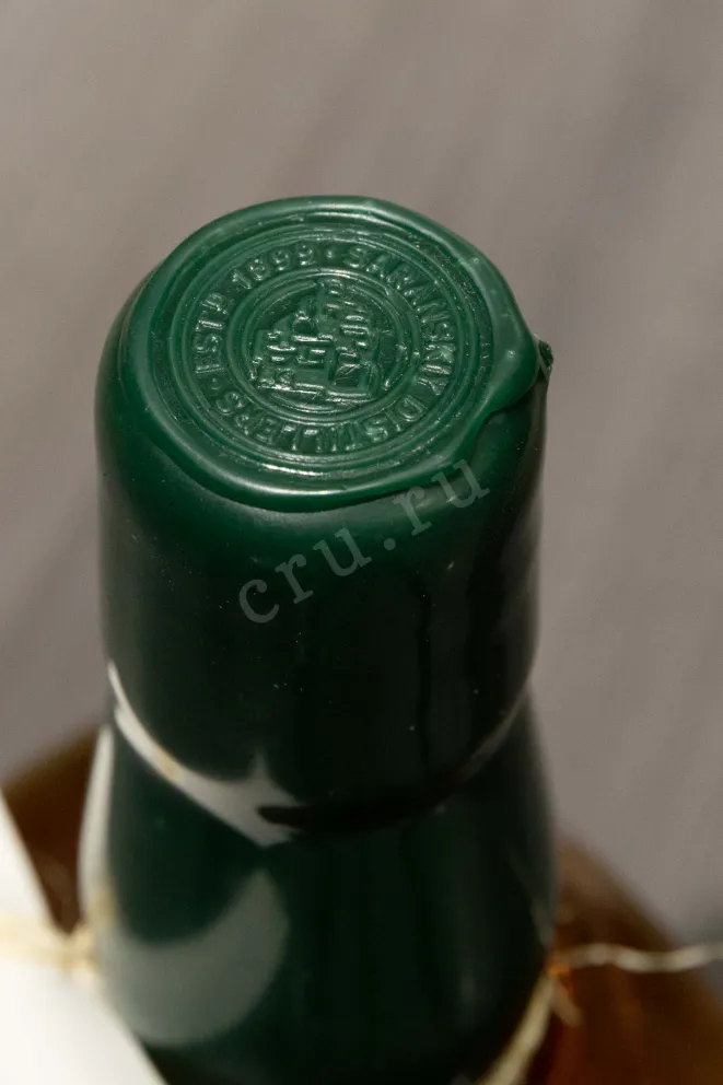 Пробка Kemlya Balkan Virgin wooden box 0.7 л