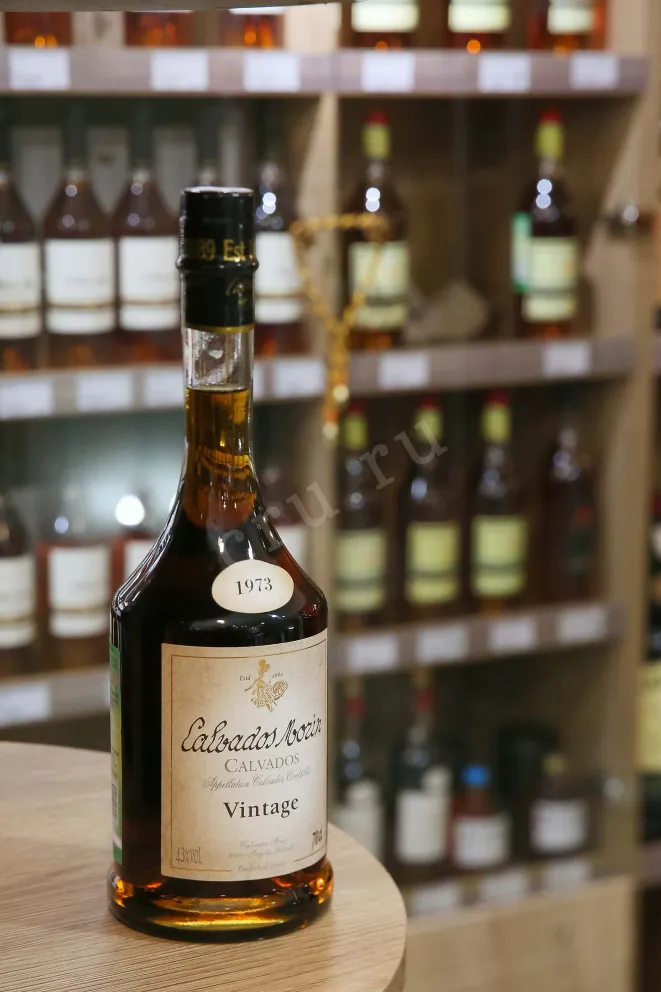 В магазине Крю Профи Calvados Morin Vintage 1973 0.7 л
