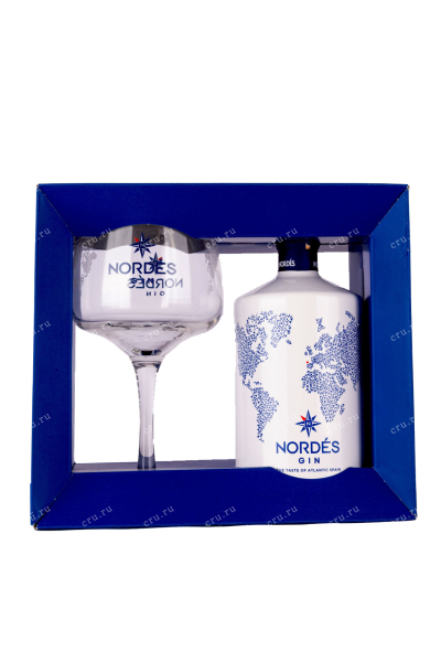 Джин Nordes in giftset with 1 glasses  0.7 л