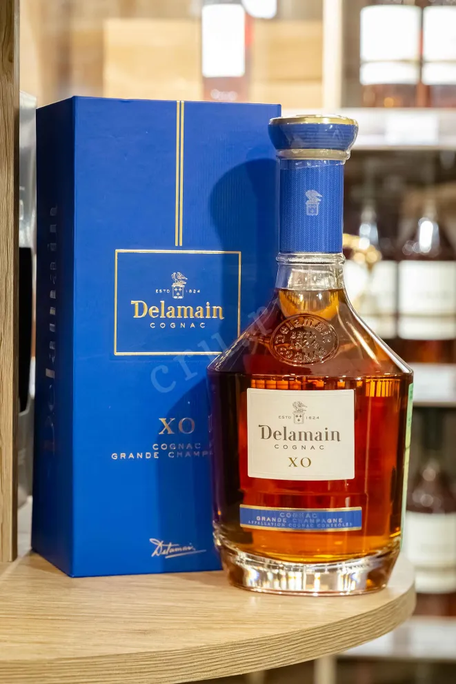 В магазине Крю Профи Delamain XO Grande Champagne in gift box 0.7 л
